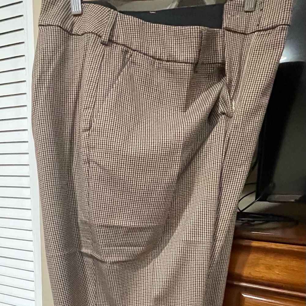 Lane Bryant cropped dress pant
